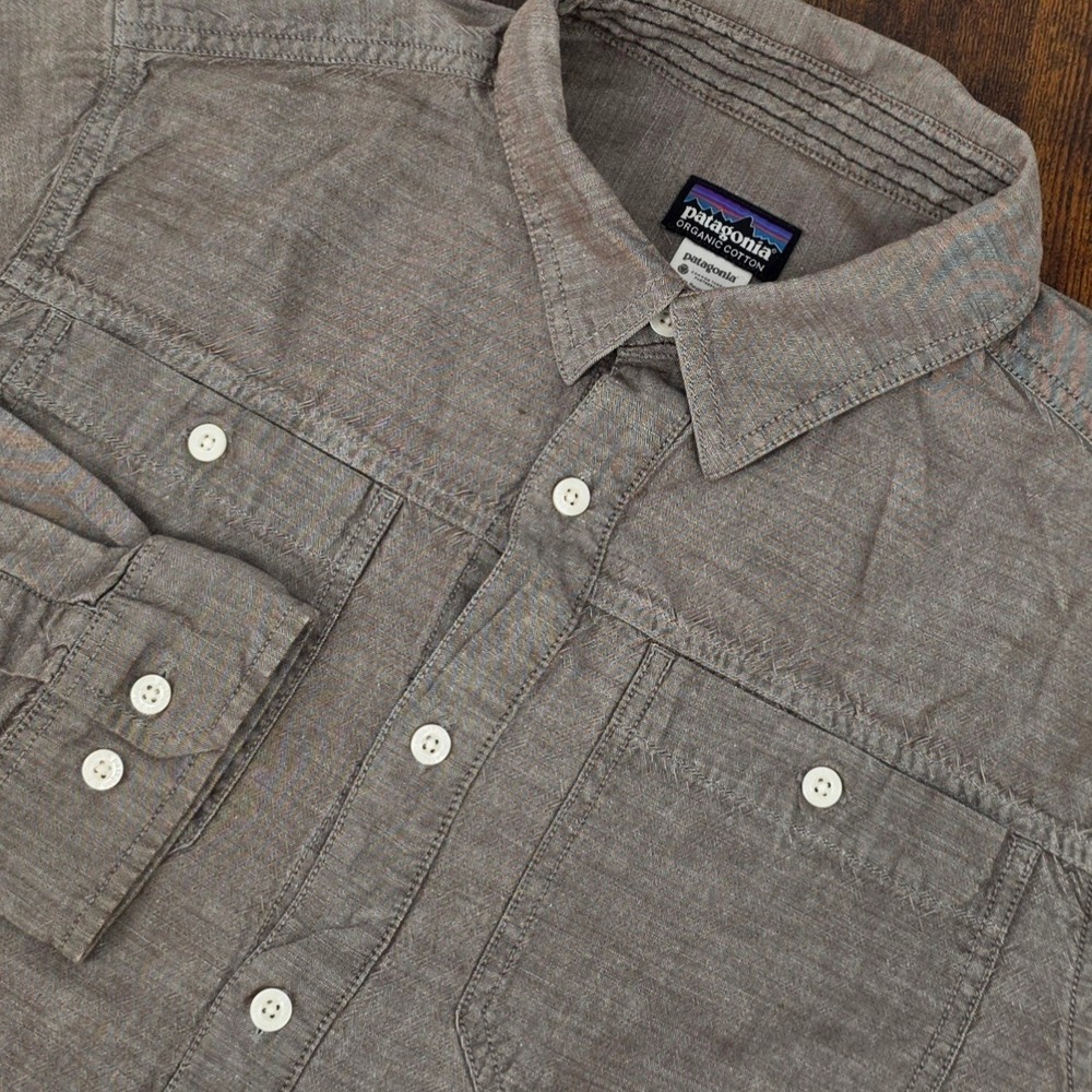 Patagonia Long-Sleeved Chambray Shirt Mens Medium Brown Organic Cotton Workwear